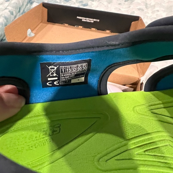 Sketchers stretchy boys sandals beach pool shoes size 1 - Picture 7 of 7